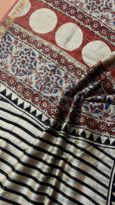 White Black & Red Line Patterned Handblocked Pure Maheshwari Cotton Sarees