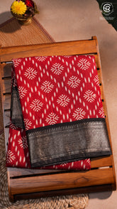 Red & Black Star Patterned Munga Handloom Cotton Saree