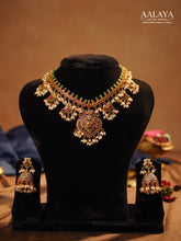 Aalaya Regal Guttapusalu Pearl Necklace Set