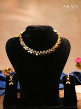 Aalaya Floral Crystal Necklace Set