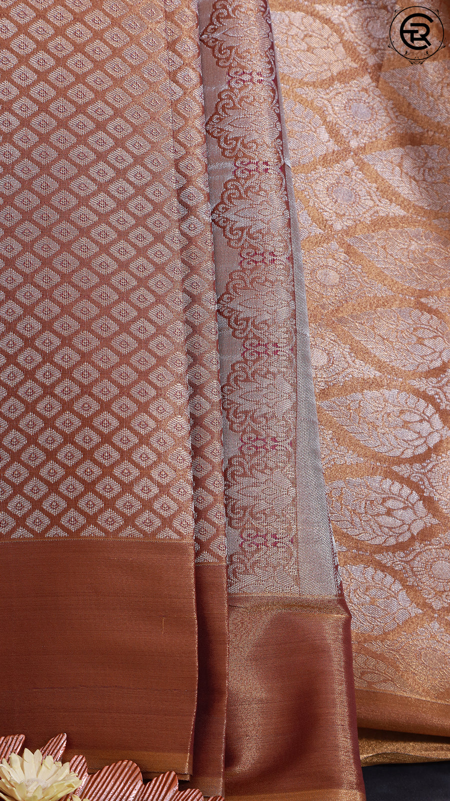 Rich Gold and Silver Diamond Zari Pure Kanchipuram Tissue Silk Saree