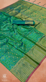 Emerald Green Intricate Geometric Floral Jacquard Kanchi Soft Silk Saree