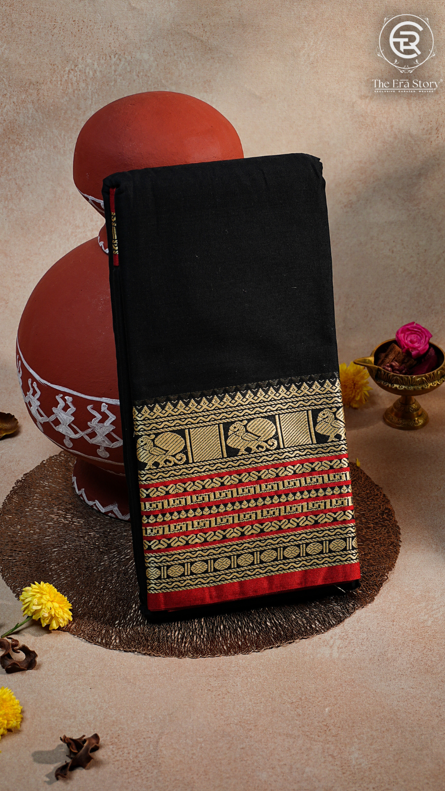 Black & Red Elephant Peacock Handloom Narayanpet Cotton Saree