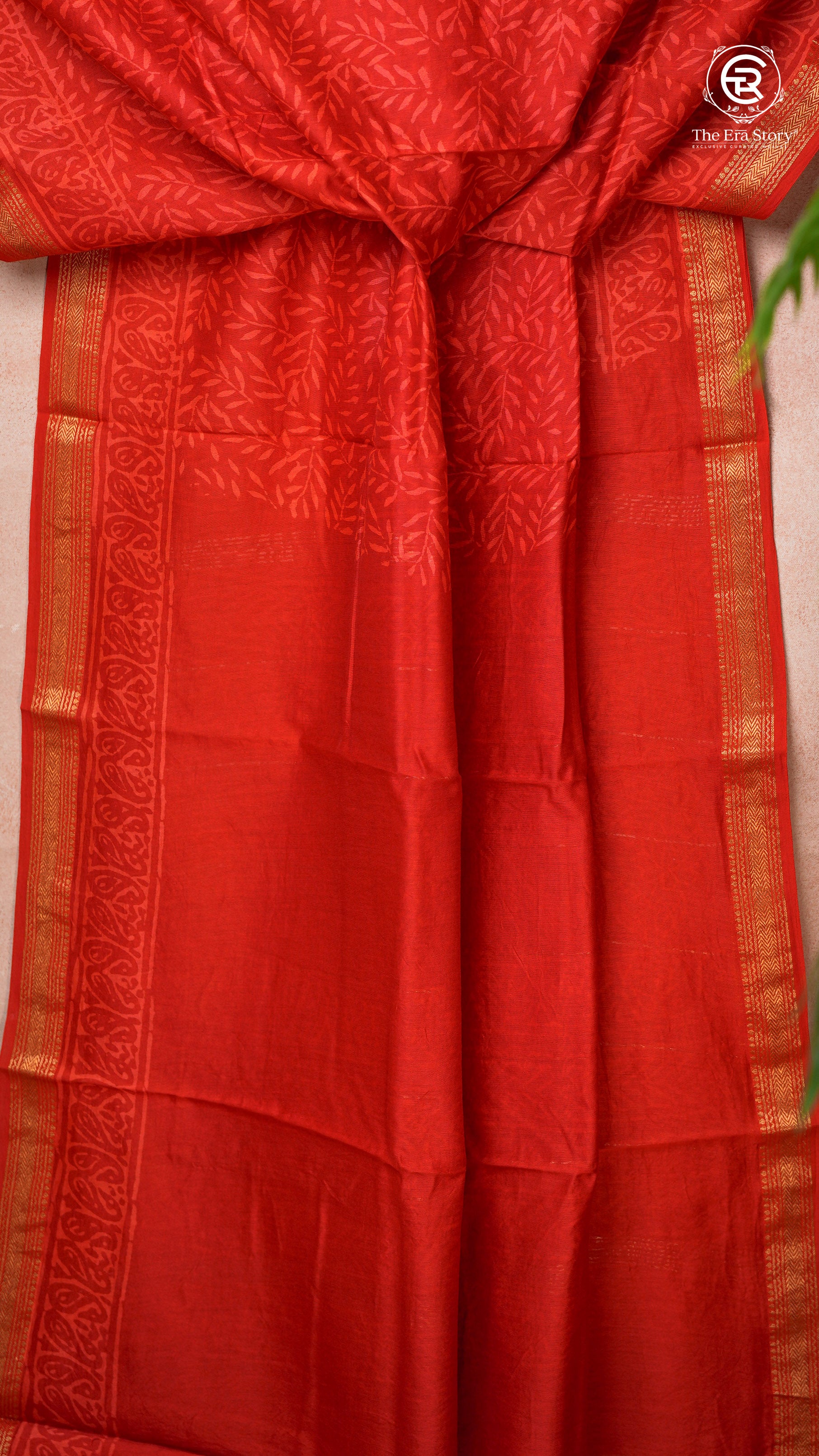 Crimson Red Floral Handblocked Pure Maheshwari Cotton Saree