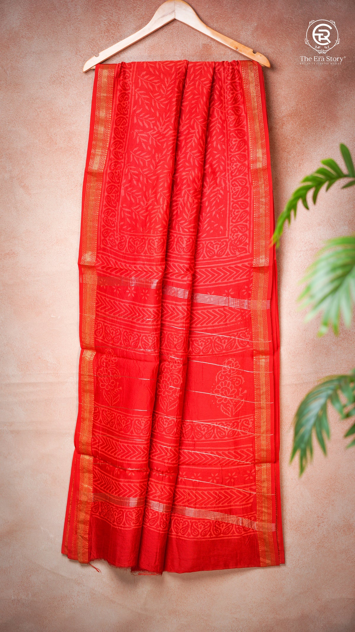 Crimson Red Floral Handblocked Pure Maheshwari Cotton Saree