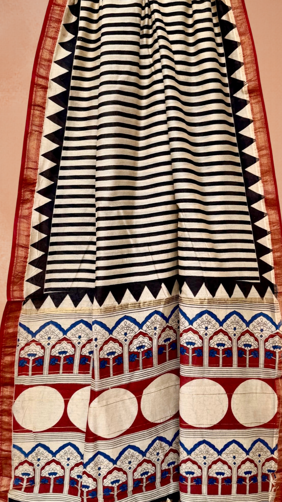 Beige and Black Geometric Handblocked Pure Maheshwari Cotton Sarees