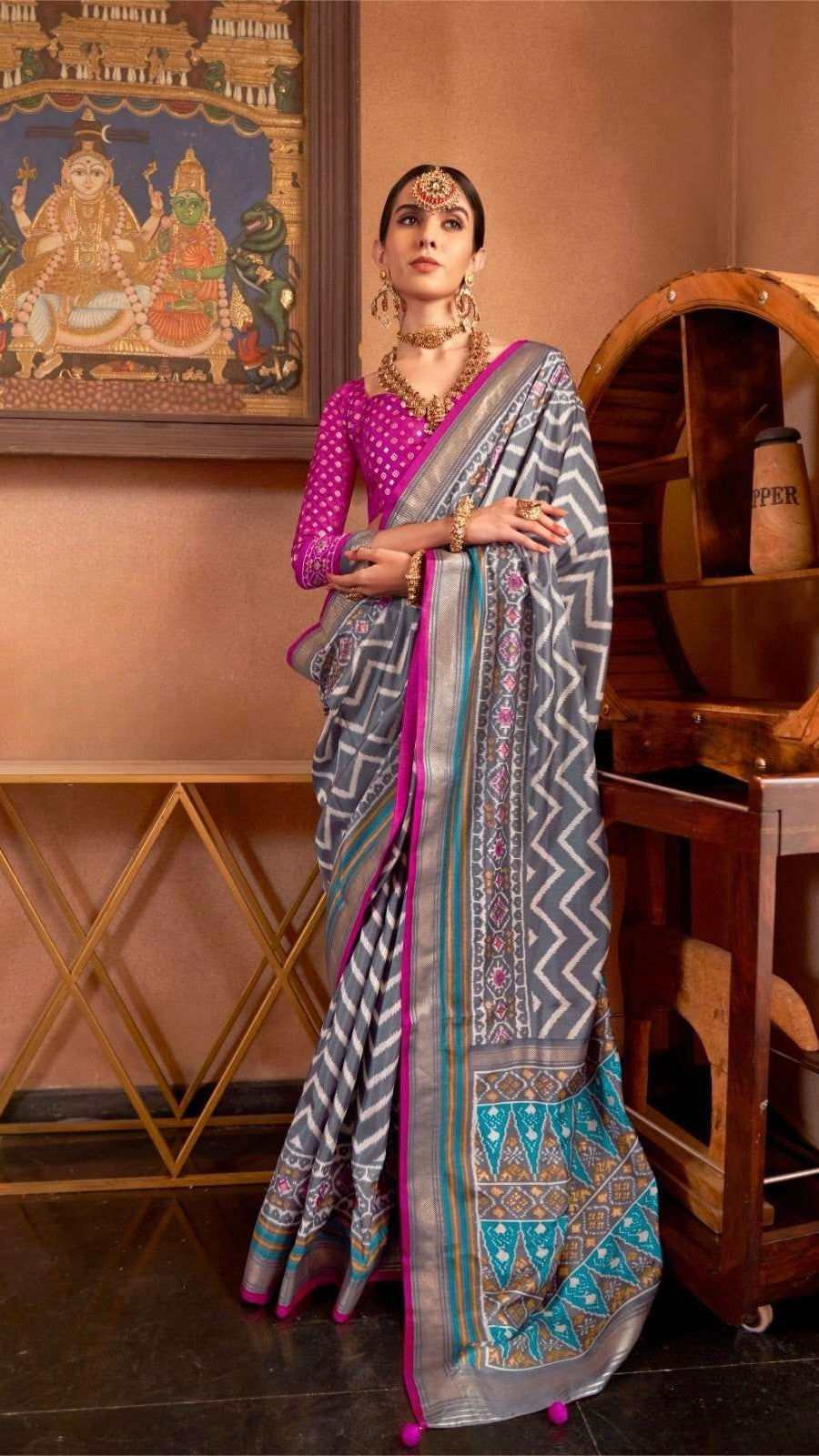 Grey Leheriya Patola Contemporary Banarasi Crepe Silk Saree ERA04GRY