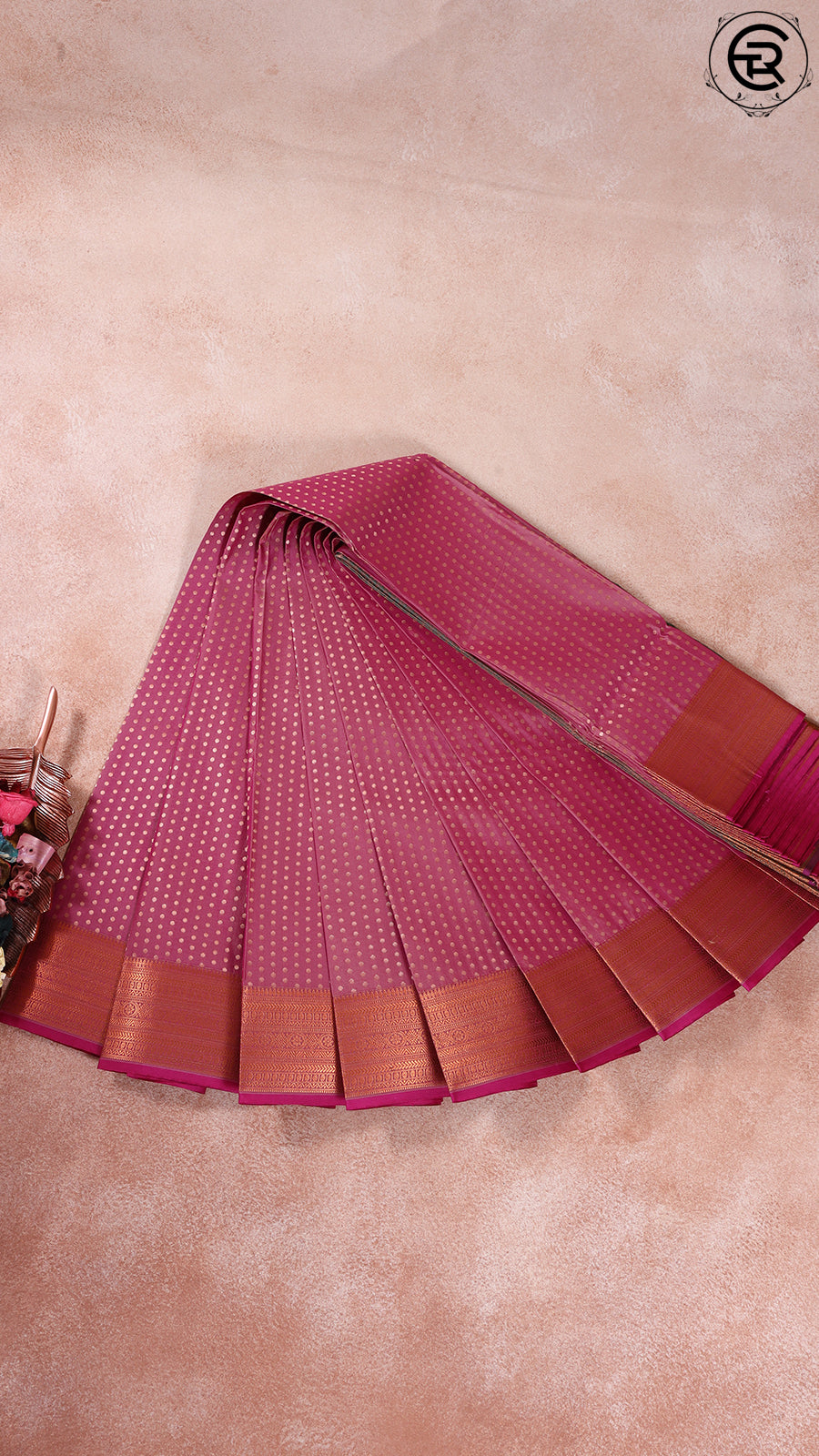 Onion Pink and Green Kanchipuram Silk Saree