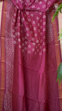 Magenta Floral Butta Handblocked Pure Maheshwari Cotton Saree