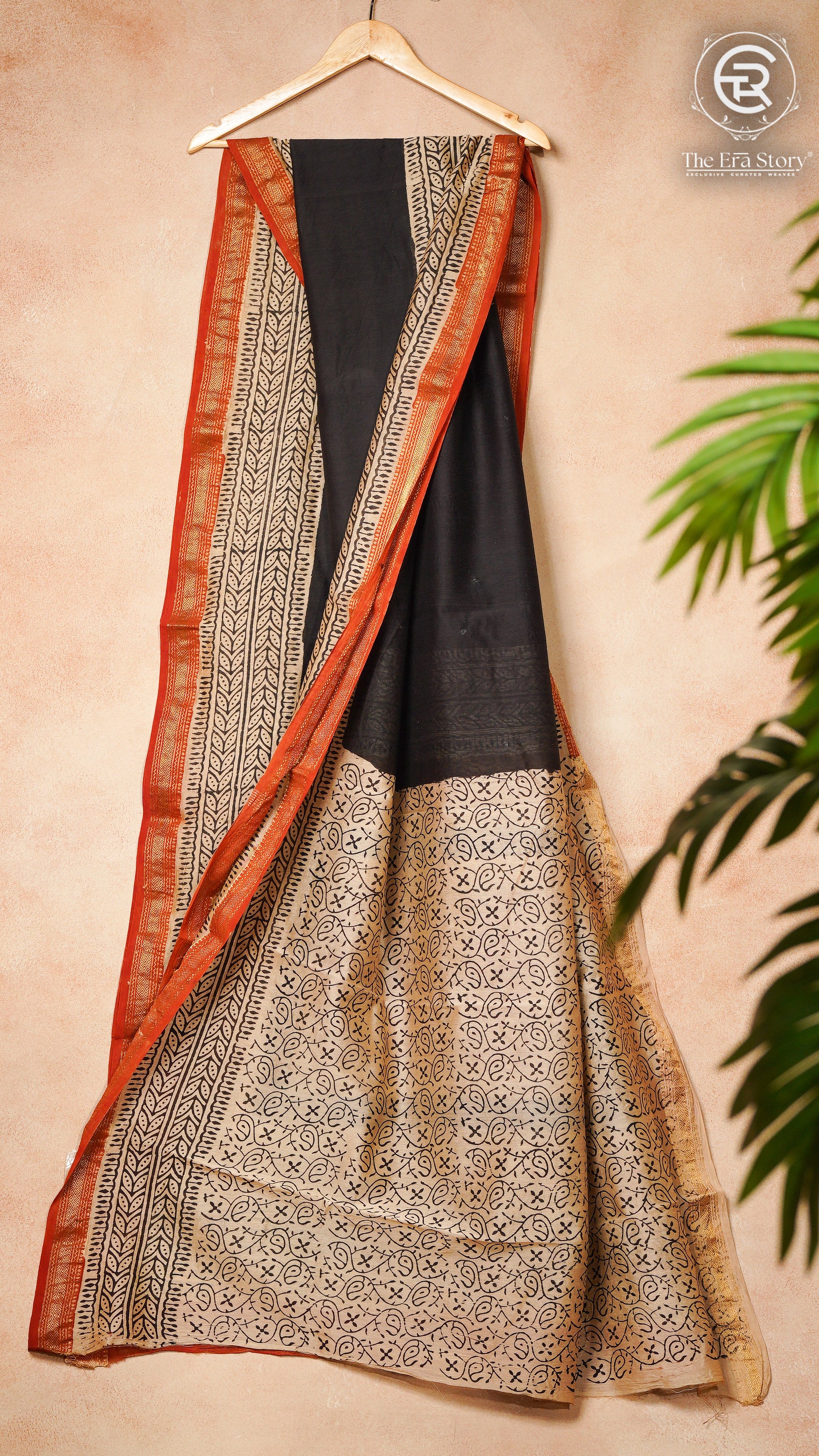 Black & Beige Handblocked Maheshwari Silk Cotton Saree