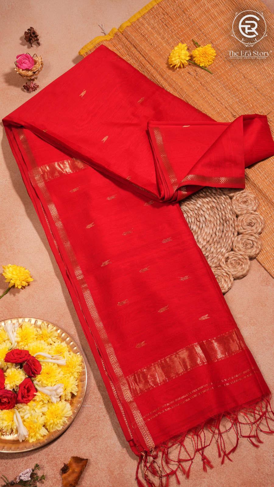 Red Arrow Zari Butta Handloom Pure Maheshwari Silk Saree