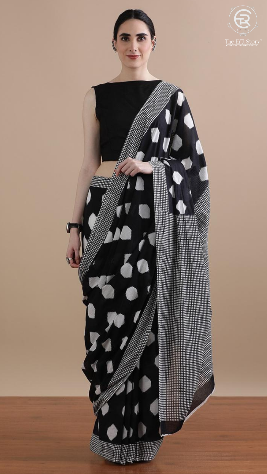 Black & White Hexagon Handblocked Pure Mul Cotton Saree