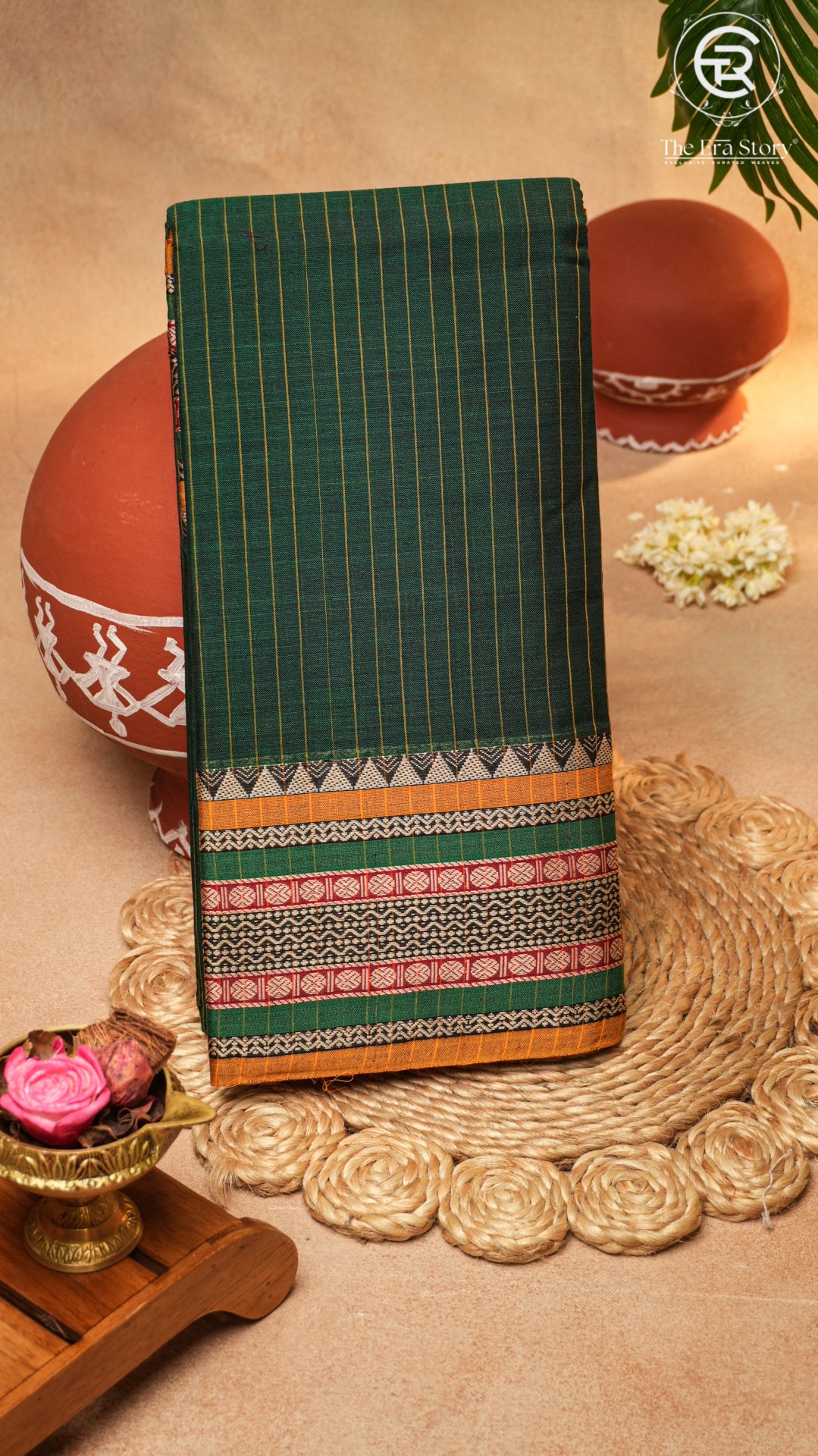 Bottle Green Line Patterned Temple Border Handloom Narayanpet Cotton Saree