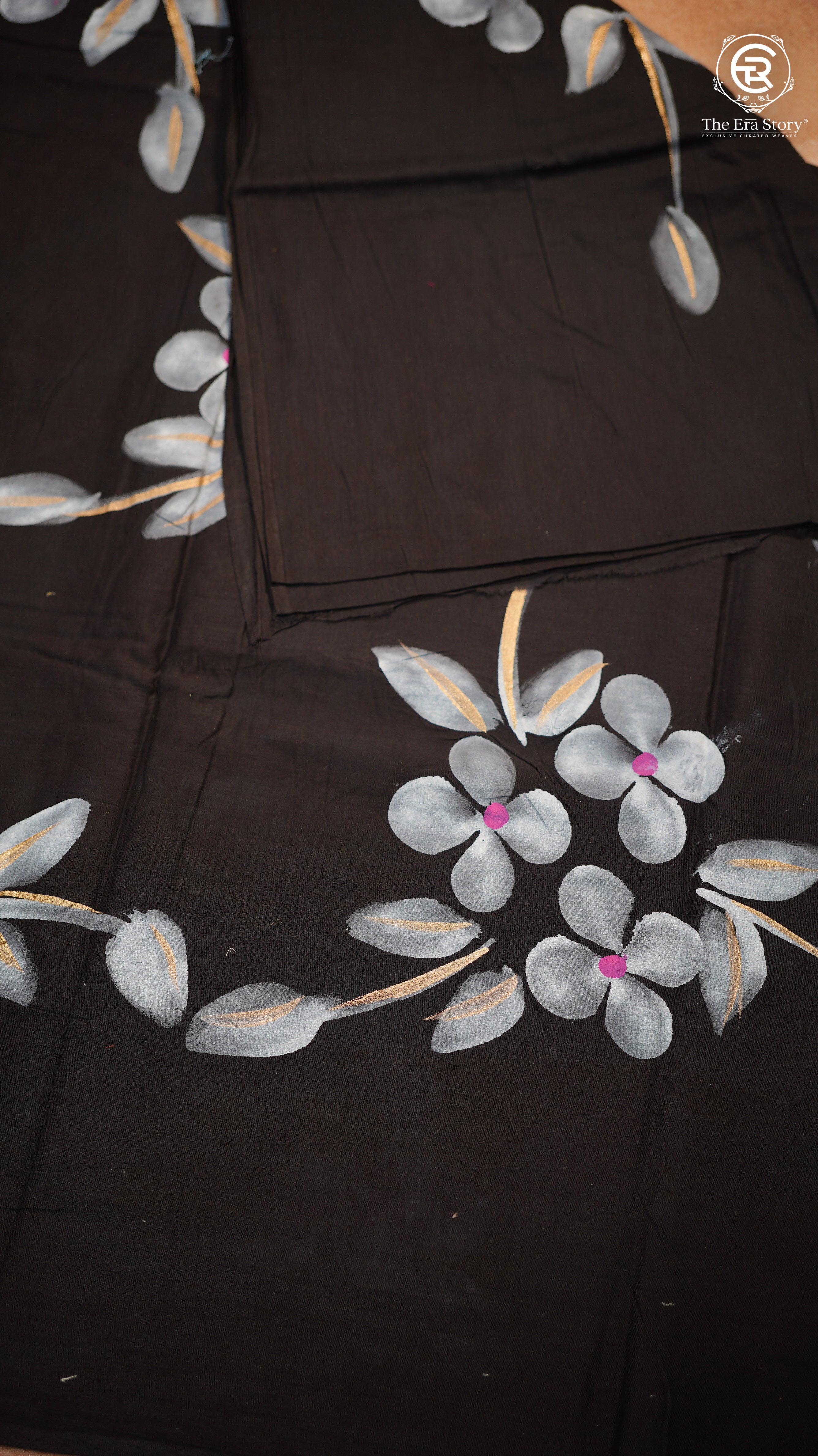 Black White Floral Handblocked Pure Mul Cotton Saree