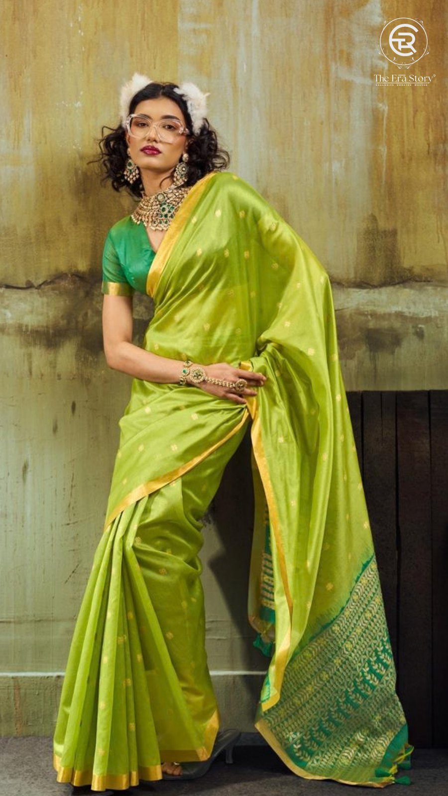 Green & Gold Floral Tussar Silk Saree