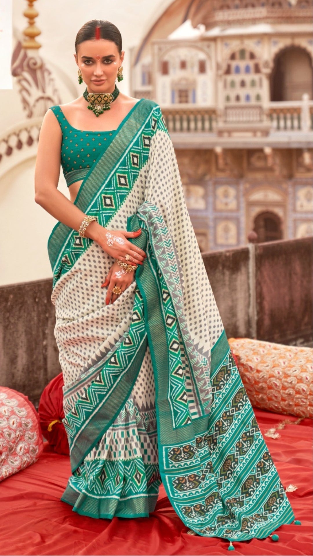 White and Green Ikkat Patola Crepe Banarasi Saree