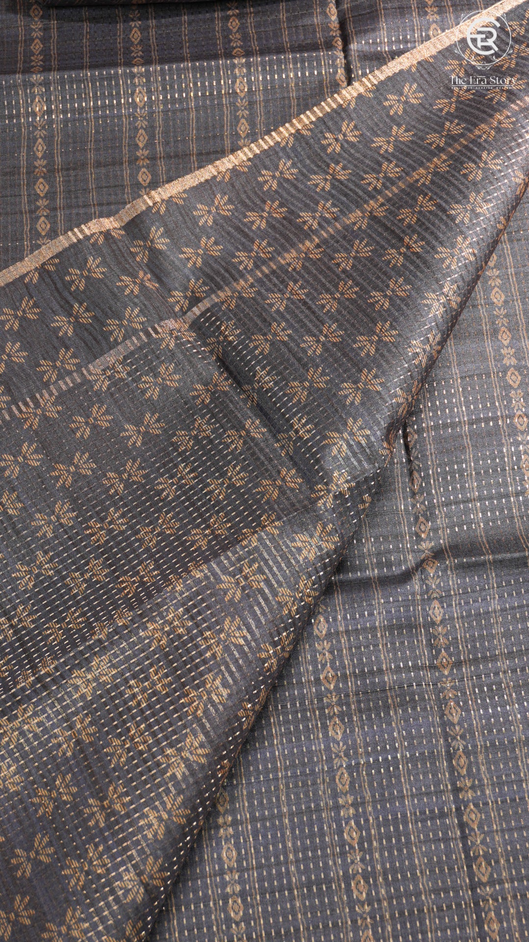 Grey Floral Border Kantha Matka Tussar Silk Saree