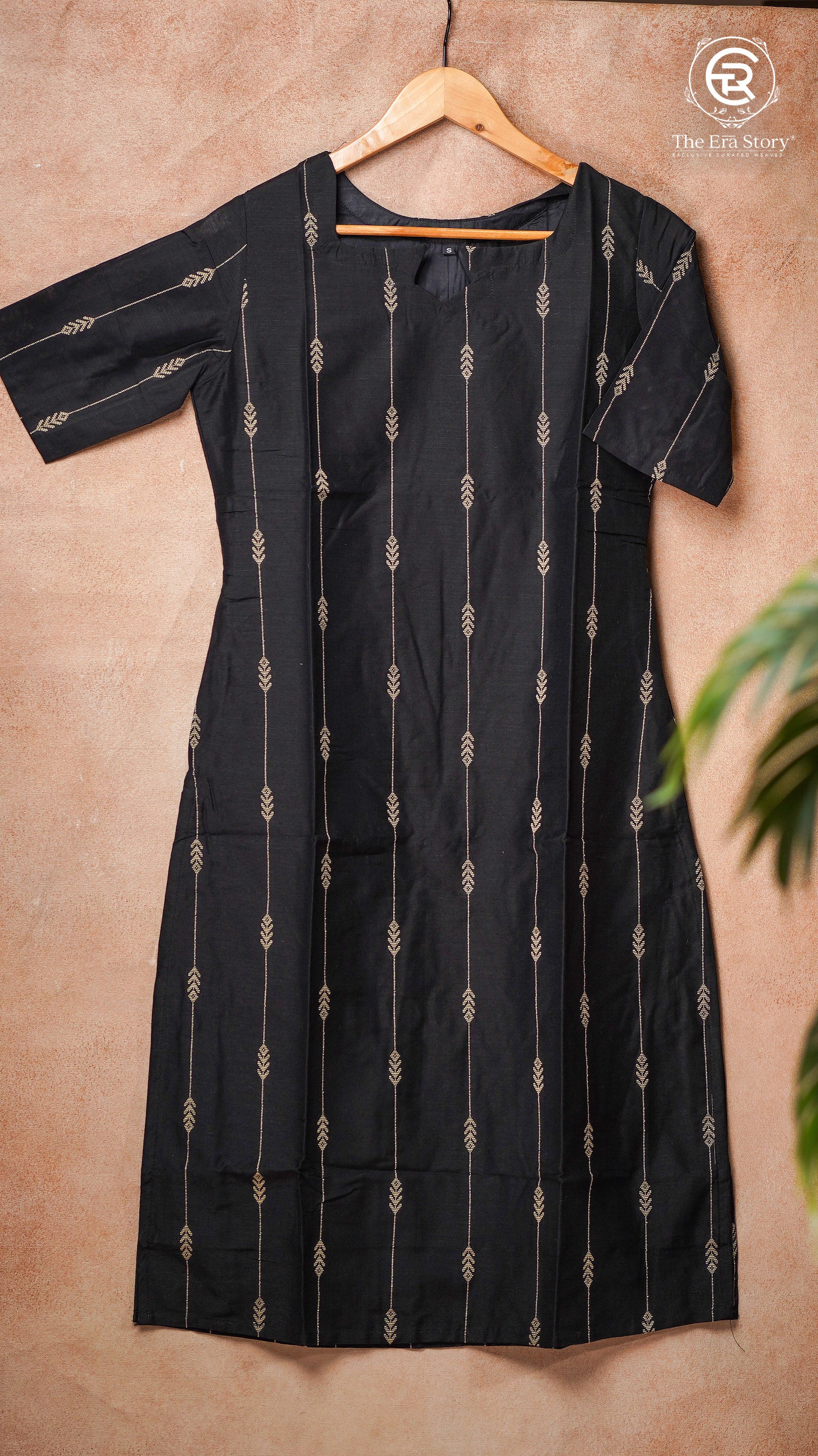 Black & Gold Raw Silk Ready-to-Wear Kurti