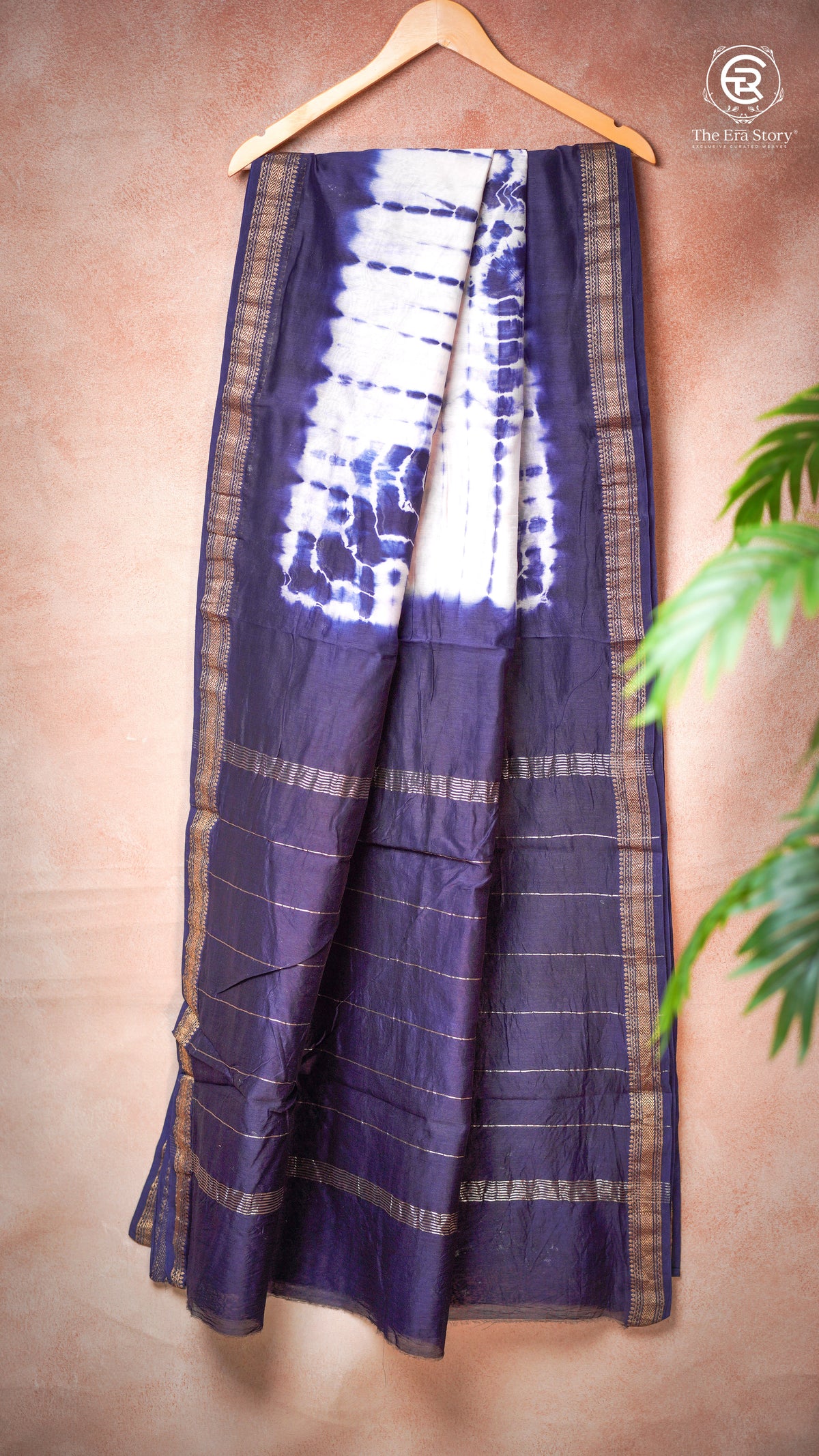 Blue & White Contemporary Tie & Dye Handblocked Pure Maheshwari Cotton Saree