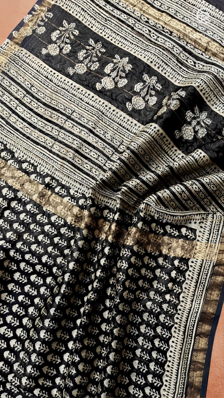 Black & White Floral Handblocked Pure Maheshwari Cotton Sarees
