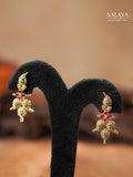 Aalaya Golden Leaf Radiance Necklace Set