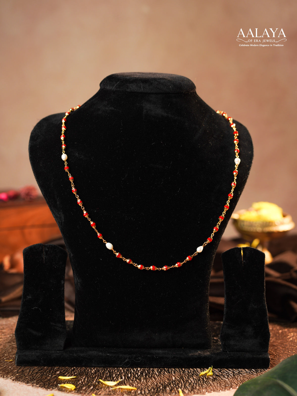 Aalaya Scarlet Gold Minimalist Necklace