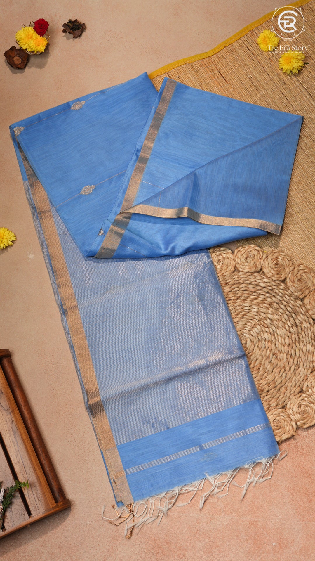 Baby Blue Line Diamond Butta Zari Handloom Pure Maheshwari Silk Saree