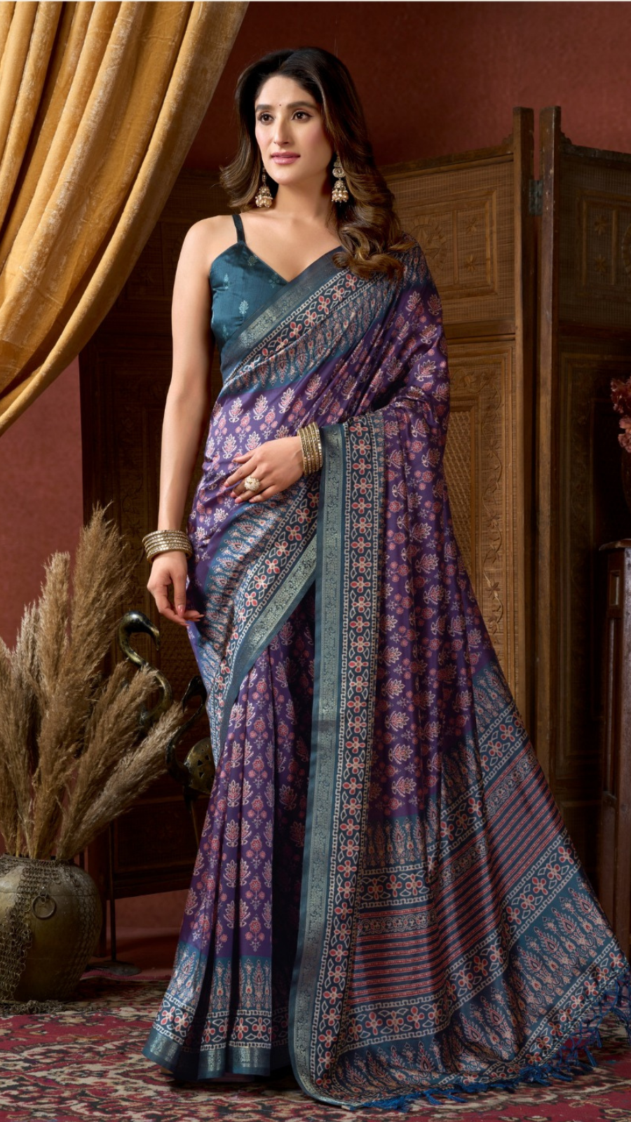 Blue Contemporary Printed Tussar Silk Saree