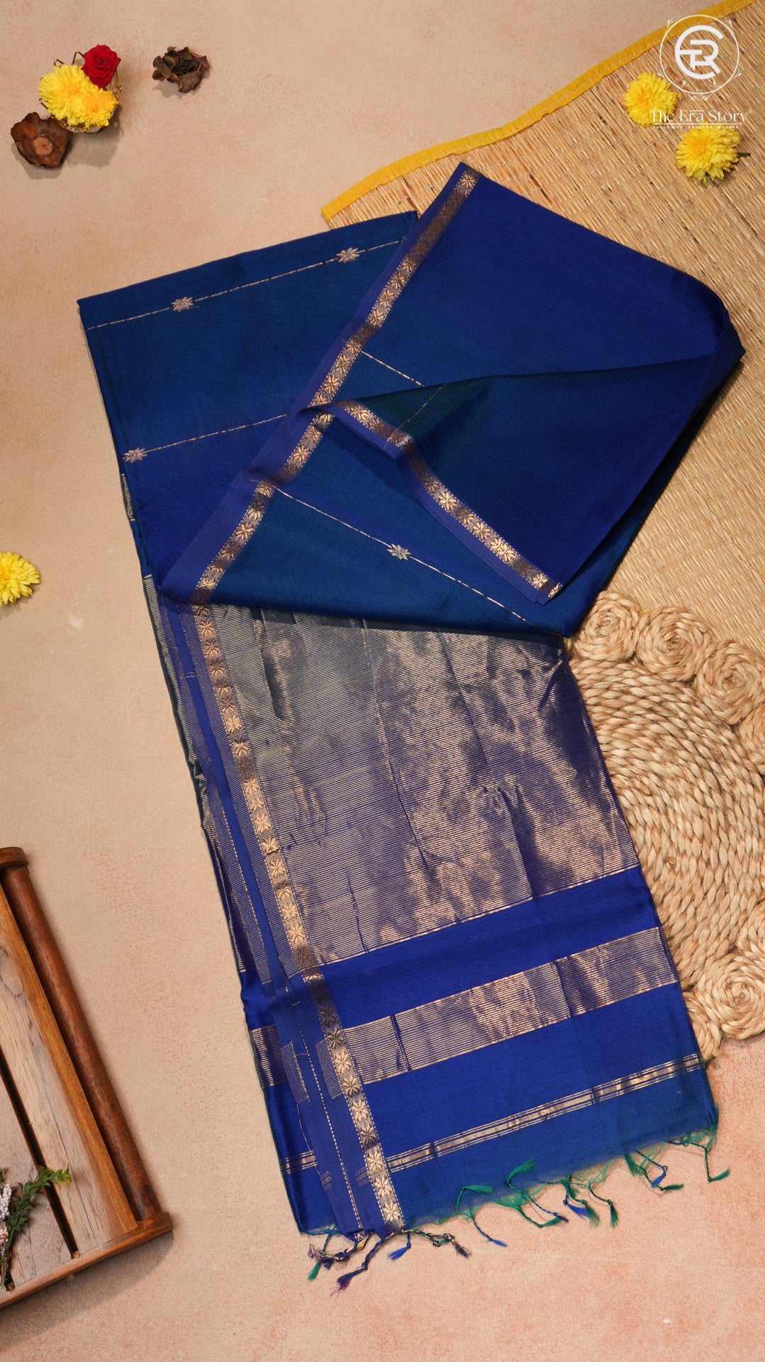 Deep Blue Line Star Butta Zari Handloom Pure Maheshwari Silk Saree