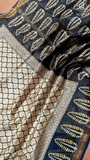 Biege & Navy Blue Pine Tree Pattern Handblocked Pure Maheshwari Cotton Sarees