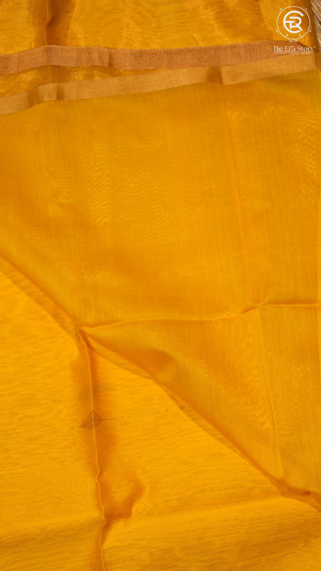 Sunflower Yellow Line Diamond Butta Zari Handloom Pure Maheshwari Silk Saree