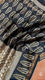 Biege & Navy Blue Pine Tree Pattern Handblocked Pure Maheshwari Cotton Sarees