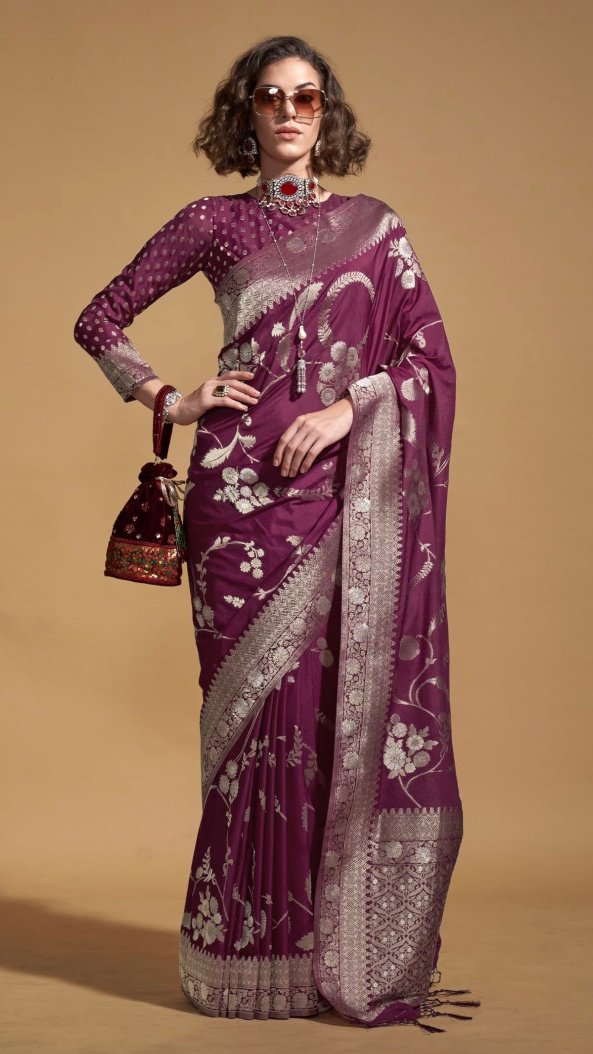 Wine Red and Gold Floral Pure Georgette Handloom Weaving Silk Saree
