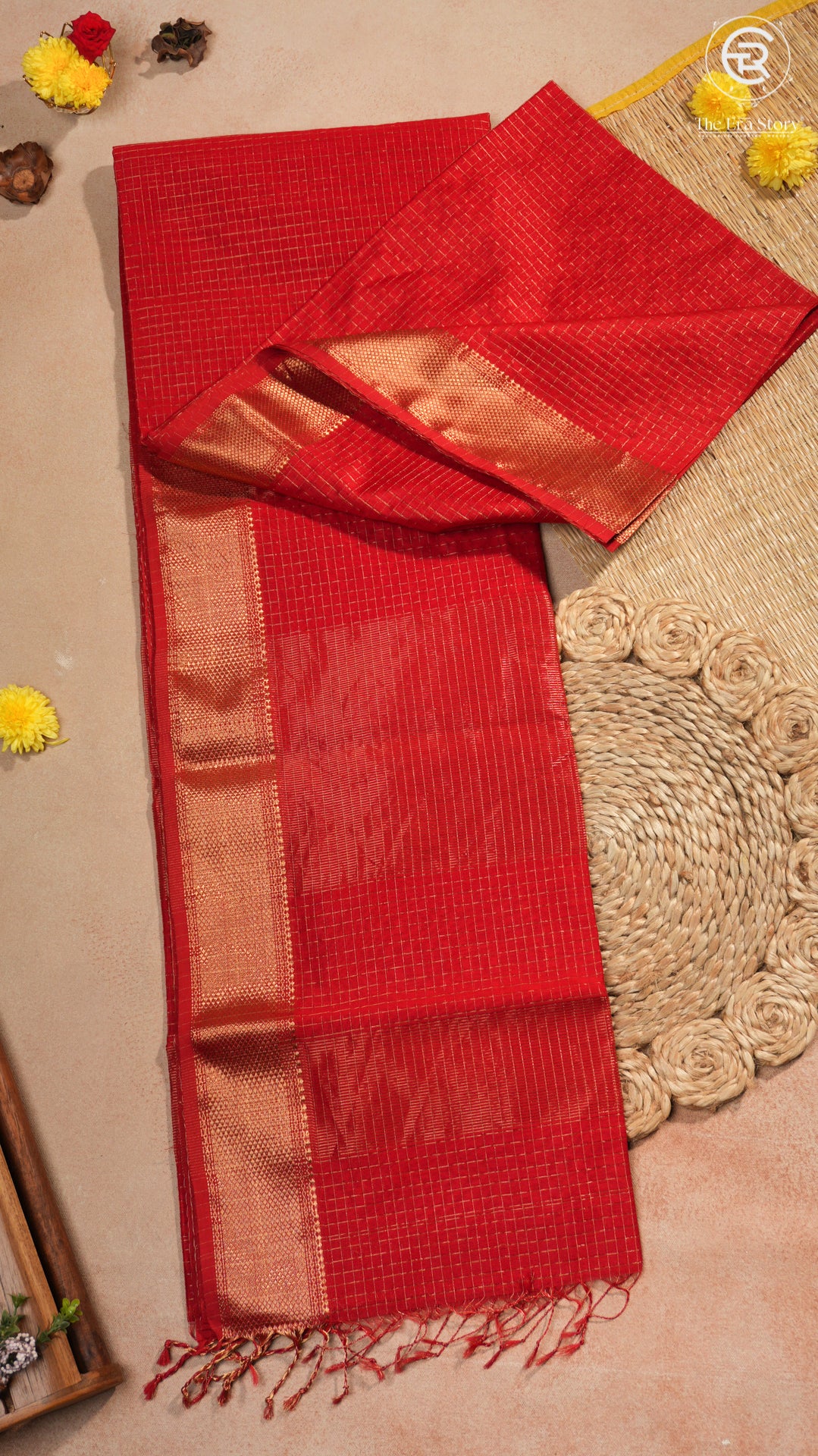 Crimson Red & Gold Checked Zari Handloom Pure Maheshwari Silk Saree