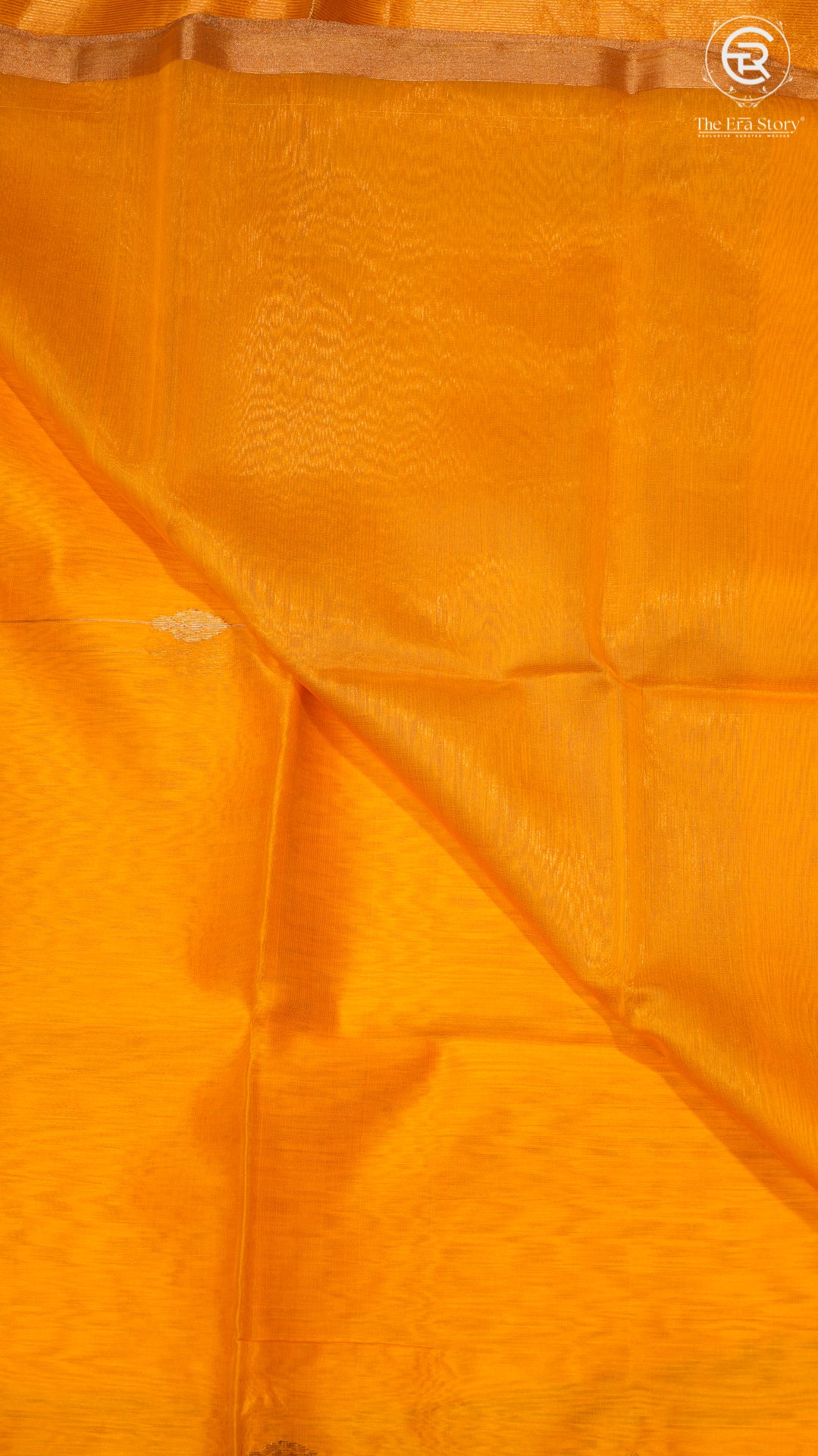Yellow and Green Line Diamond Butta Zari Handloom Pure Maheshwari Silk Saree