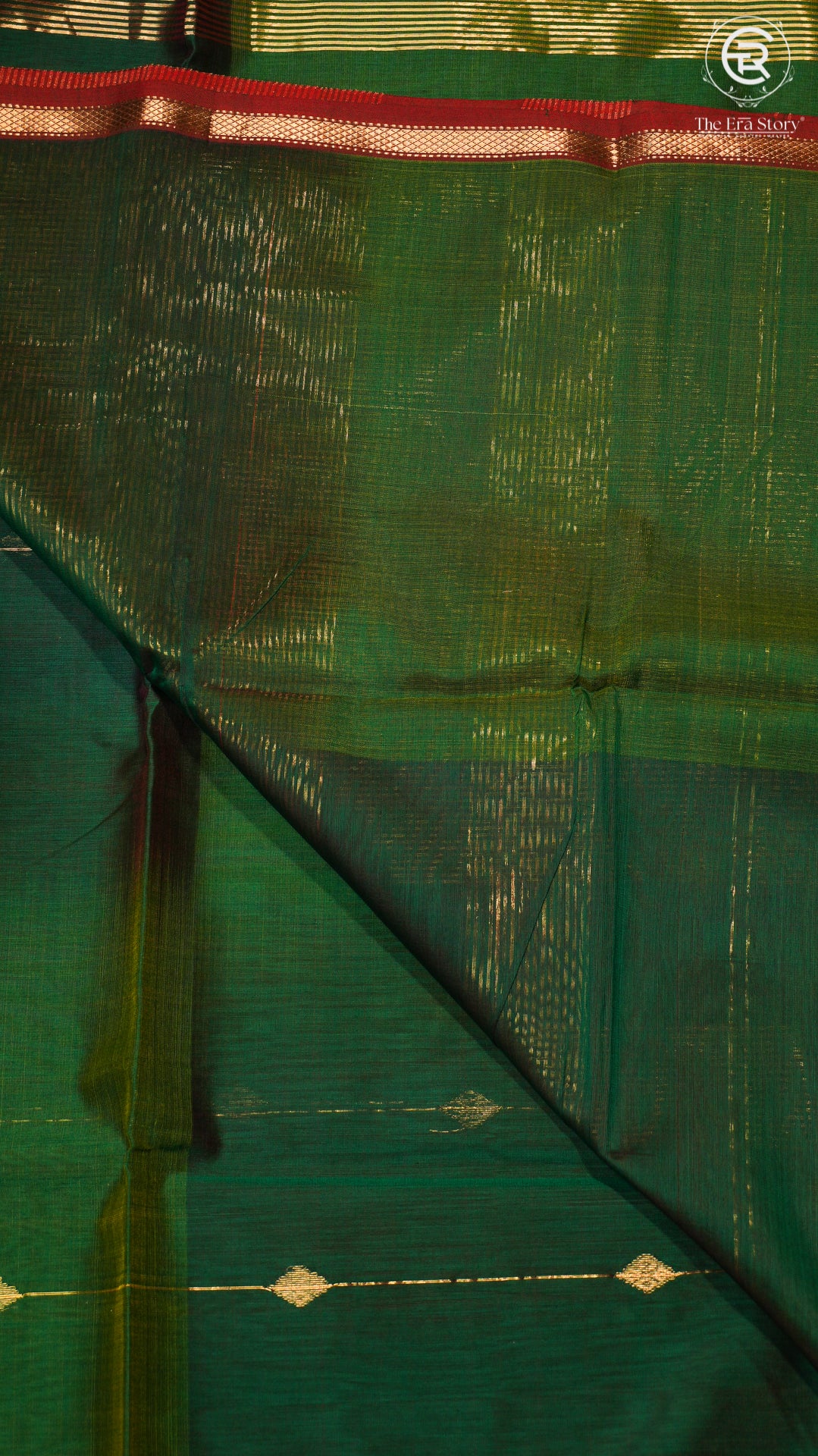 Emerald Green & Red Line Diamond Butta Zari Handloom Pure Maheshwari Silk Saree