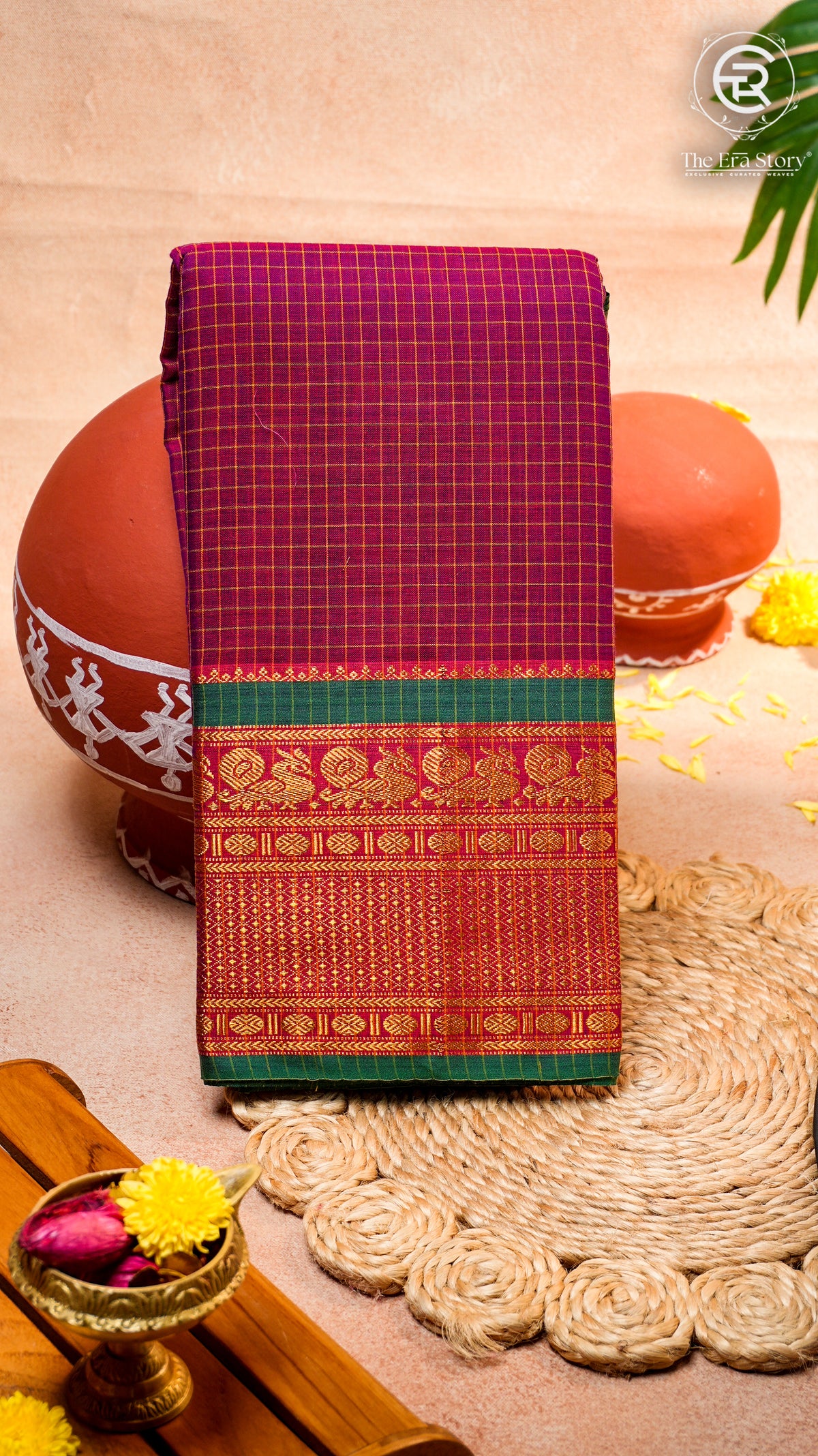 Purplish Pink & Red Checkered Zari Peacock Border Handloom Narayanpet Cotton Saree