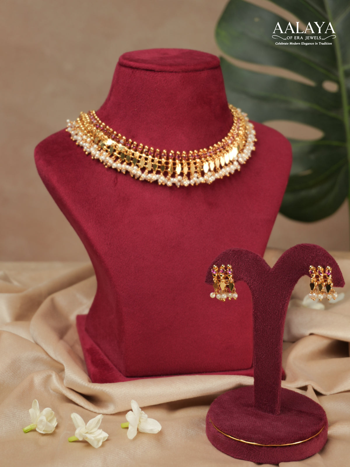 Aalaya Pearl Cascade Choker Set
