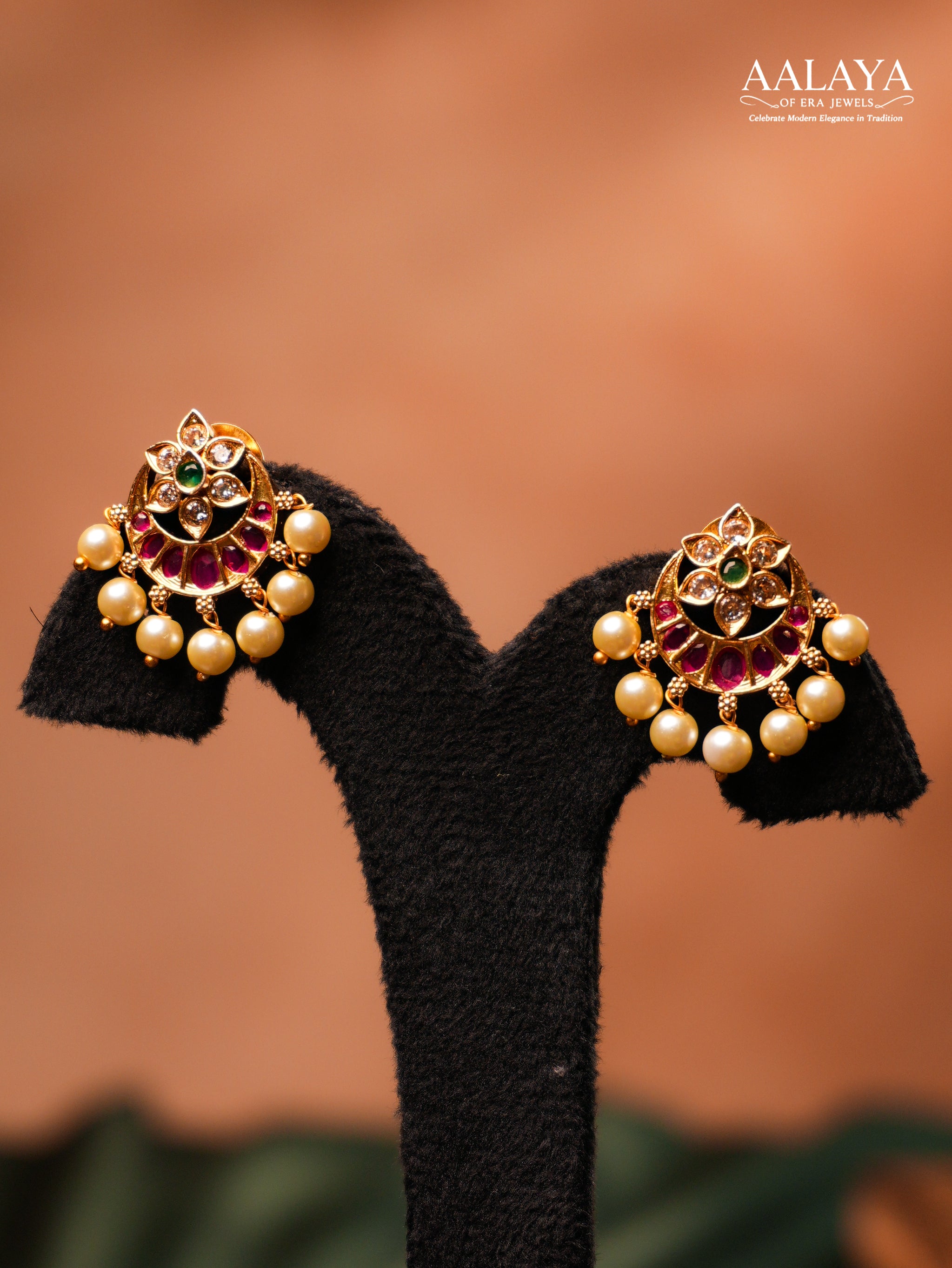 Aalaya Temple Coin Floral Pendant Heritage Necklace & Haaram Set
