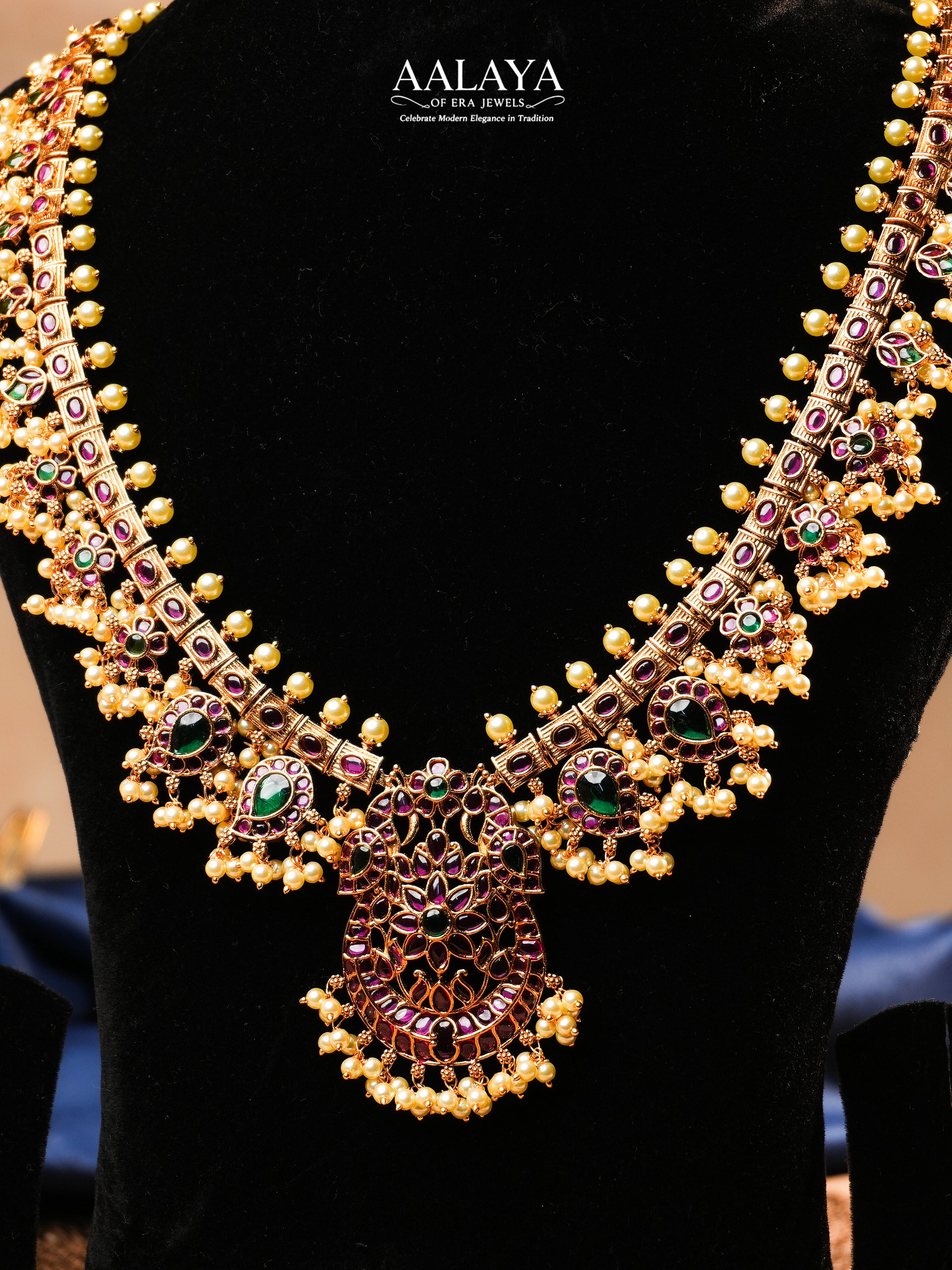 Aalaya Antique Kundan Necklace Set with Statement Pendant & Pearl Detailing