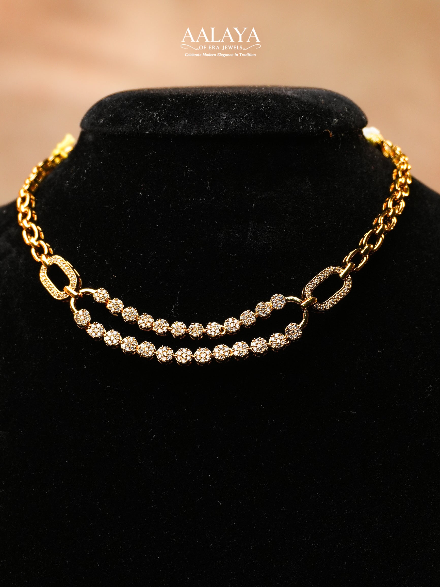 Aalaya Dual Layer Crystal Chain Necklace Set