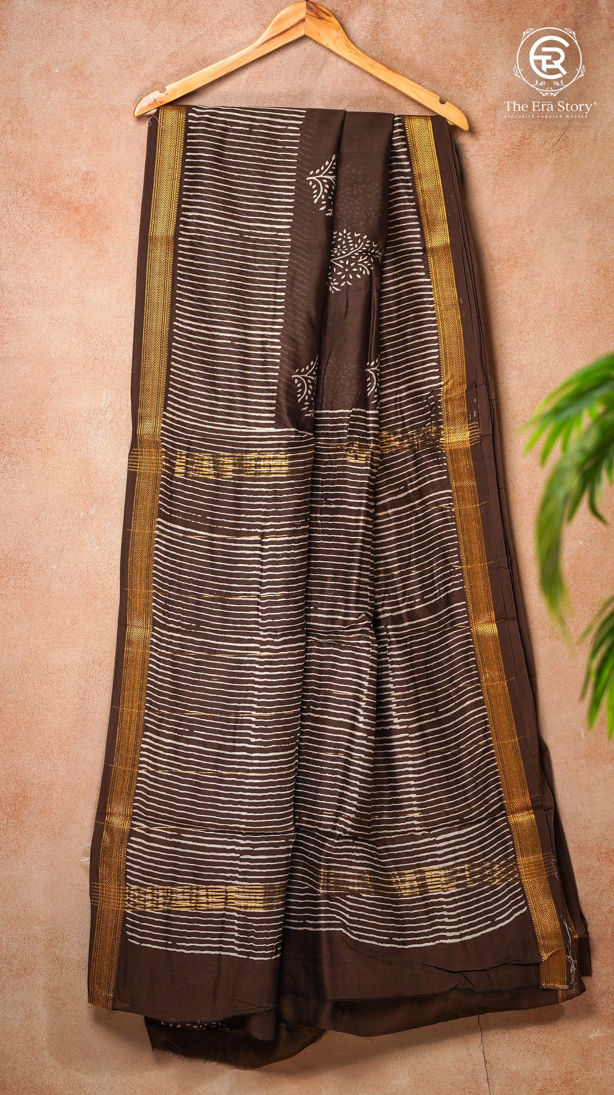 Brown Tree Floral Handblocked Pure Maheshwari Cotton Saree