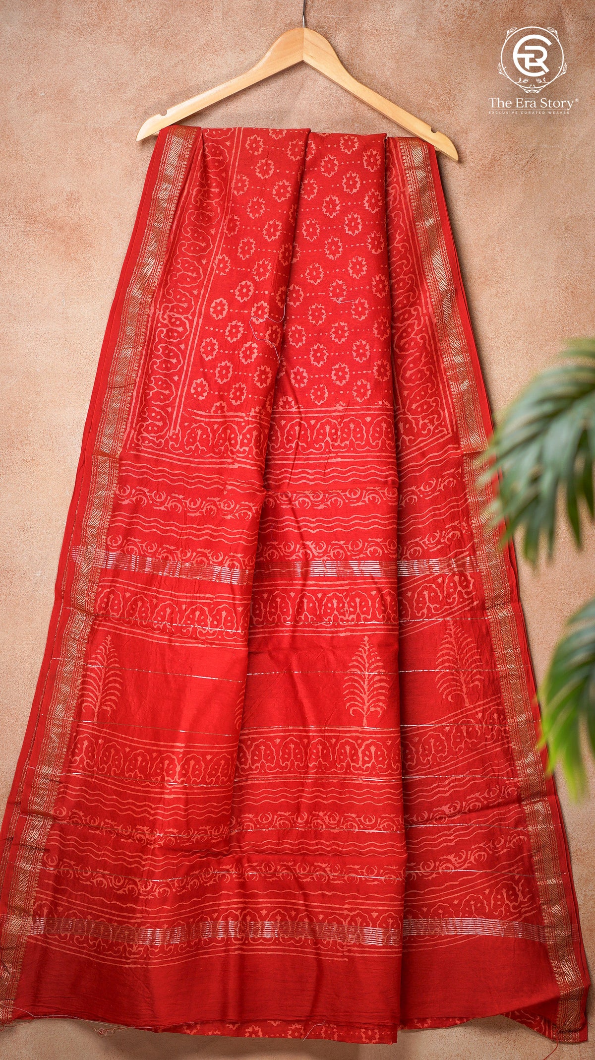 Red Floral Handblocked Pure Maheshwari Cotton Saree