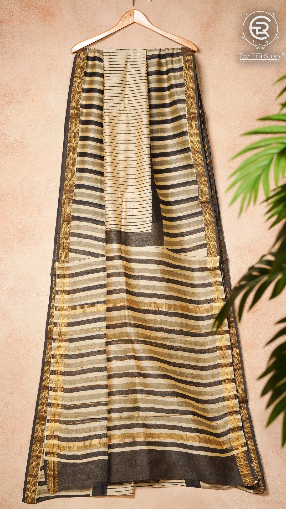 White & Black Line Patterned Handblocked Pure Maheshwari Cotton Silk Sarees