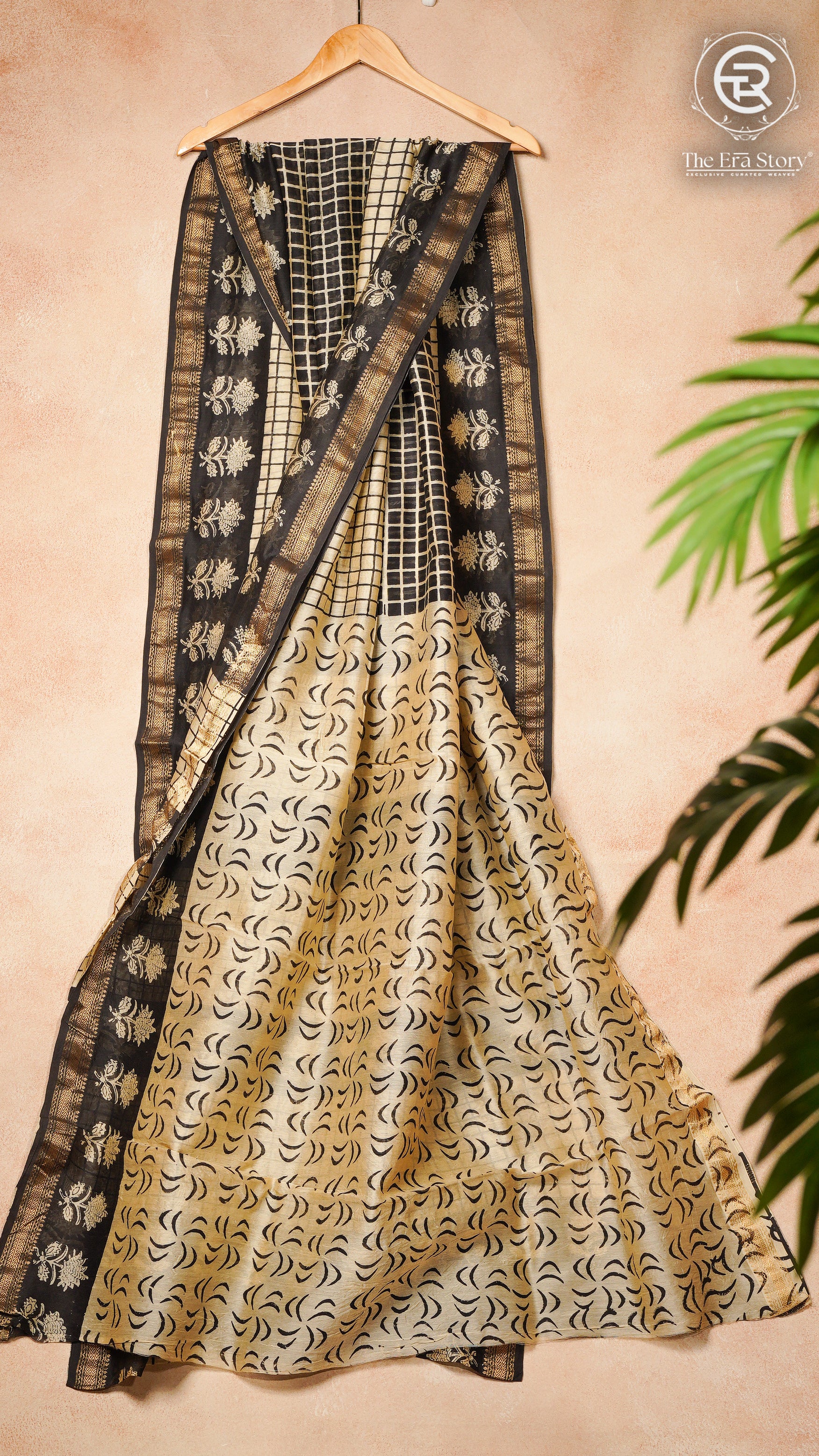 White and Black Checkered Handblocked Pure Maheshwari Cotton Silk Sarees