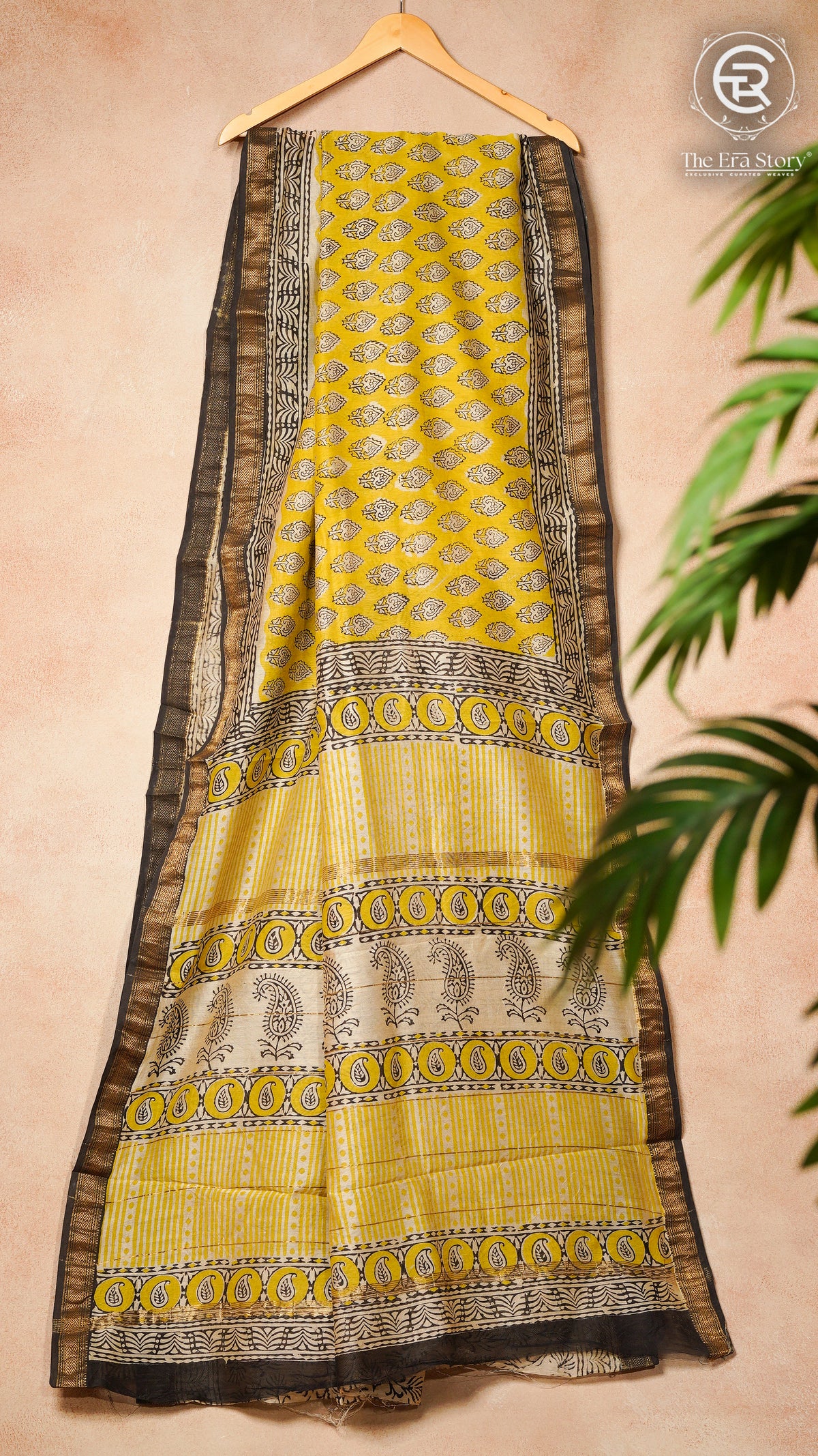 Yellow & Black Floral Handblocked Pure Maheshwari Cotton Silk Sarees