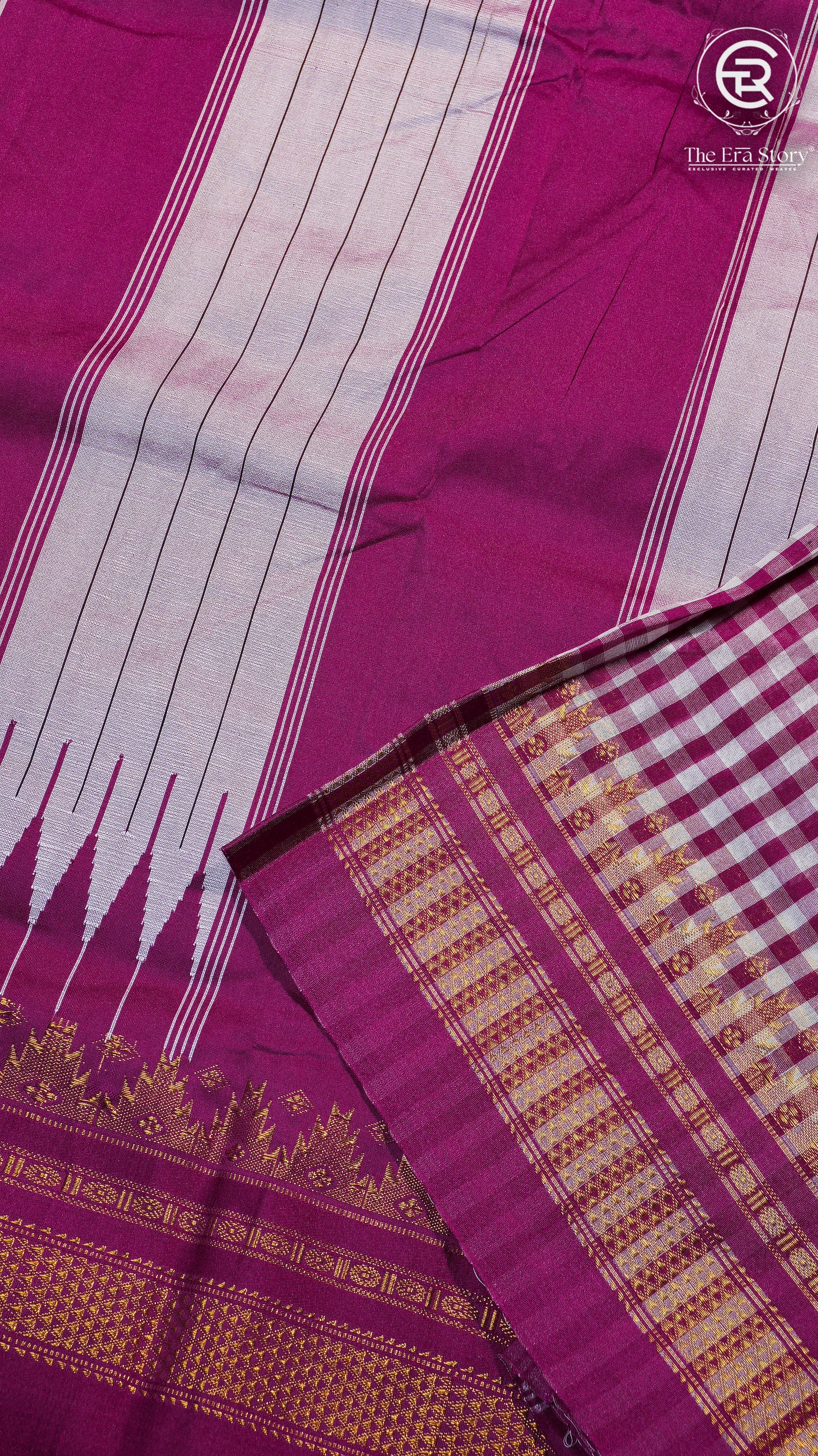 Purple and White Checkered Handloom Narayanpet Silk Cotton Saree