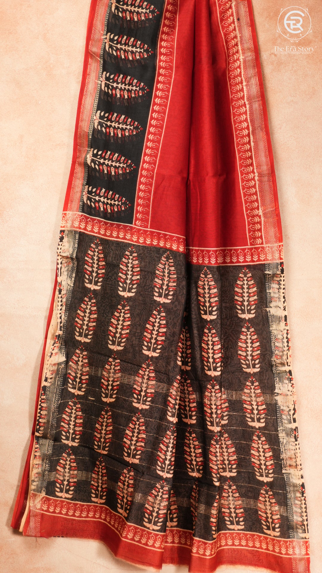 Red & Black Pine Cone Floral Handblocked Pure Maheshwari Cotton Sarees